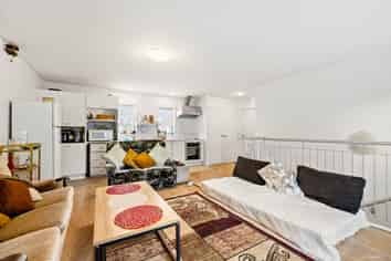 3/4 Ambrico Place, New Lynn