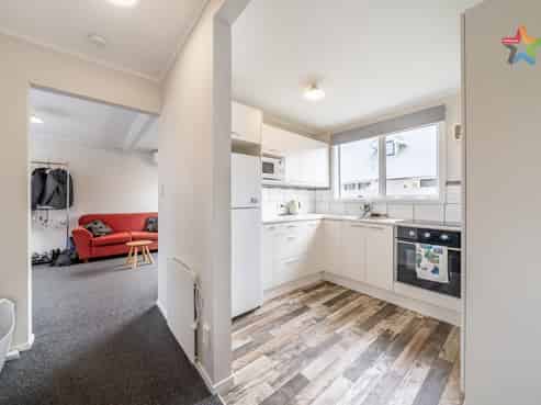 40B Leighton Avenue, Waiwhetu