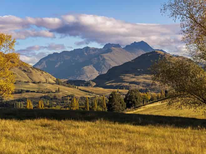 128 Hunter Road, Dalefield