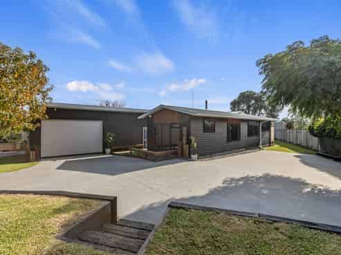 140 Little Waihi Road, Maketu