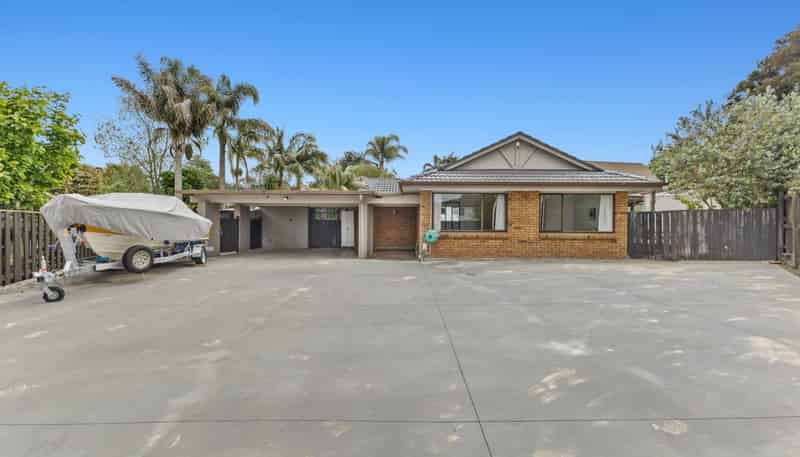 3 Dalkeith Place, Papakura