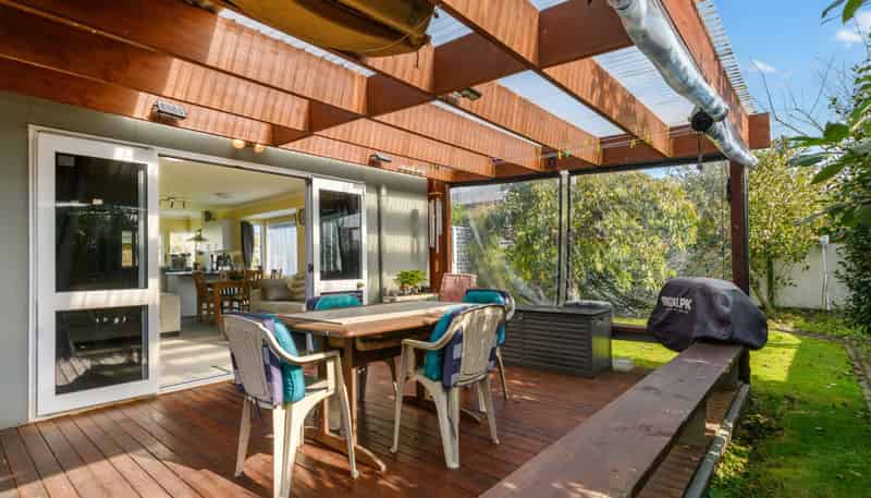 52 Stephens Place, Hairini