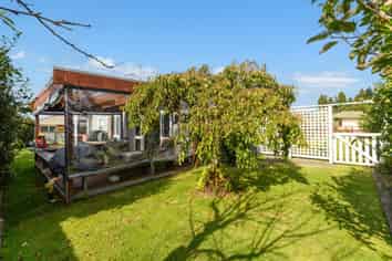 52 Stephens Place, Hairini