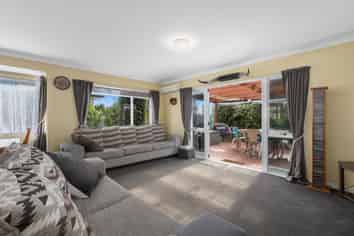 52 Stephens Place, Hairini