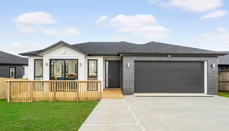 84 RAPANA DRIVE, Tuakau