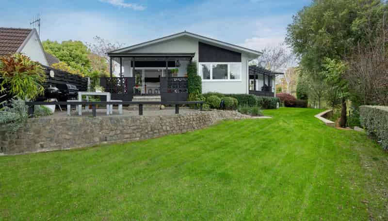 48 Iona Road, Havelock North