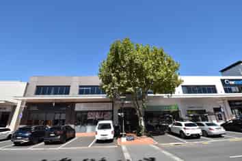 MODERN BOTANY JUNCTION OFFICE SPACE
