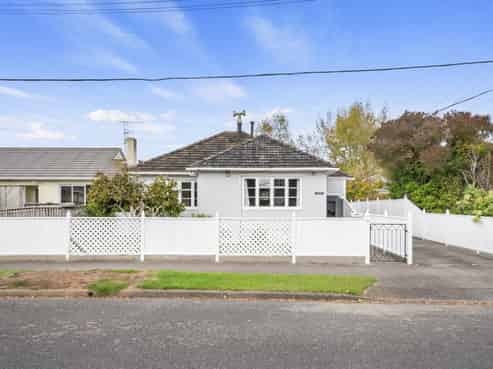 18 Mcparland Street, Ebdentown