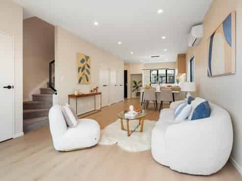 6 Greenbrier Street, Westgate