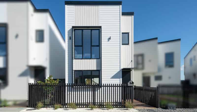 6 Greenbrier Street, Westgate
