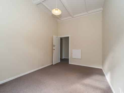 Room 2/37 Owen Street, Newtown