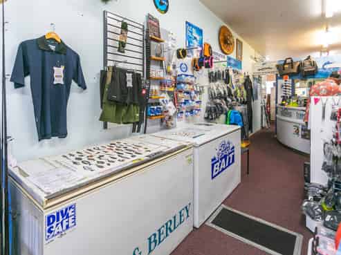 Fish, Dive & Hunt Coromandel