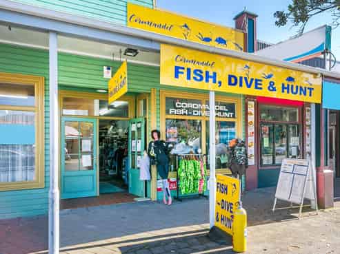 Fish, Dive & Hunt Coromandel