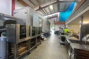 Premium High Exposure Commercial Warehouse