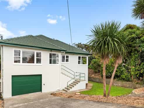 54 Beauchamp Street, Karori