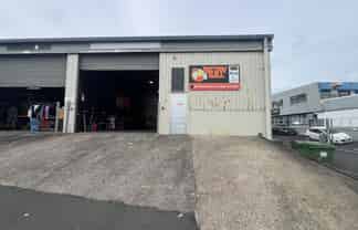 Rare Trade Retail on Springs Road