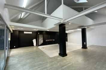 Profile on Port - For lease