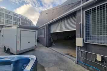 Versatile Warehouse with Office