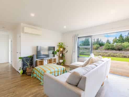 1599 State Highway 2, Waipawa