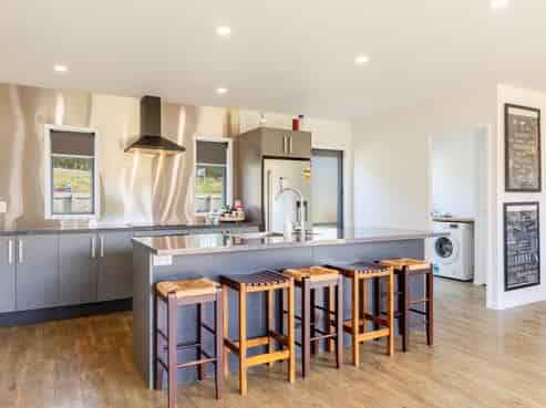 1599 State Highway 2, Waipawa