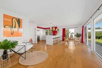 19 Miro Street, Eastbourne