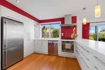 19 Miro Street, Eastbourne