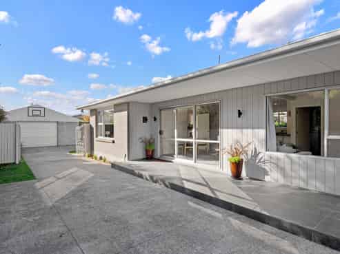 1A Leonard Place, Saint Martins