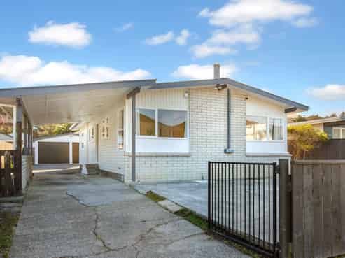 253 Wellington Road, Wainuiomata