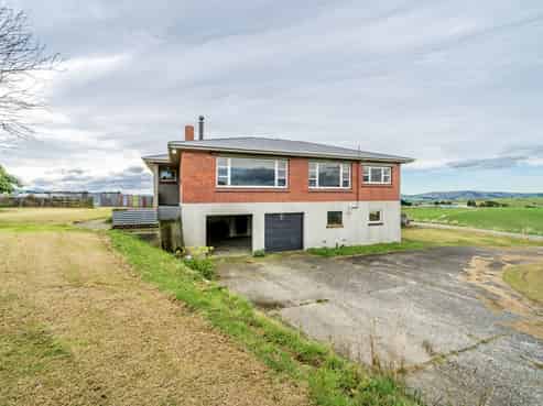 2608 Ohai Clifden Highway, Orawia