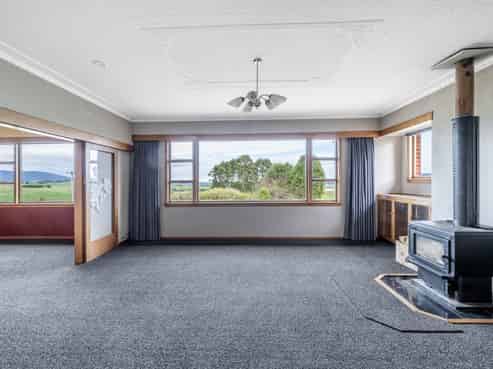 2608 Ohai Clifden Highway, Orawia