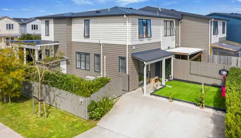 69 Saddleback Crescent, Papakura