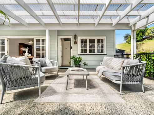 1539 State Highway 16, Helensville
