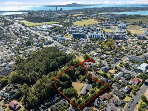  35 and 37 Ocean View Road, Hillcrest