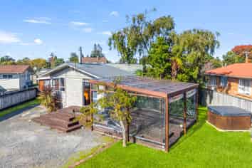 17 Barnard Road, Fairy Springs