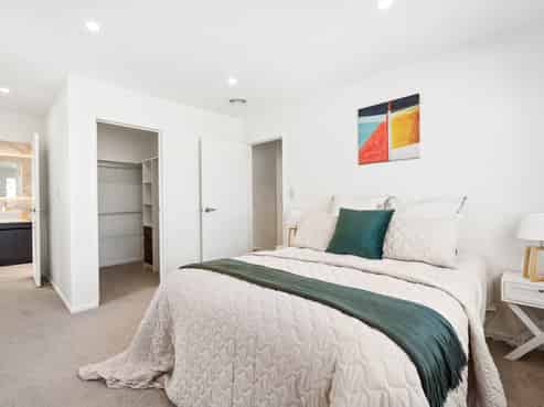 16 Glann Lane, Flat Bush