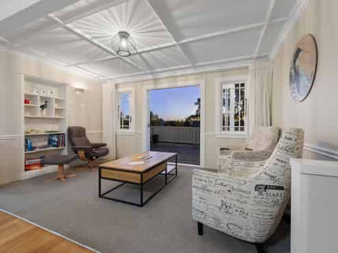 26 Baring Terrace, Strandon
