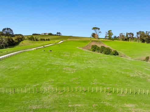 273 -277 Tawa Road, Kumeu