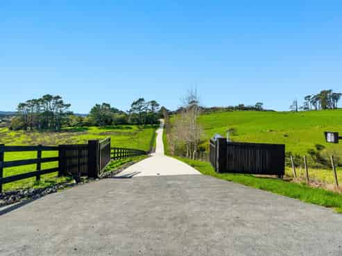 255 Tawa Road, Kumeu