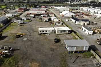 Vacant metalled yard - 5763 sqm  for sale 