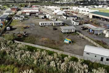 Vacant metalled yard - 5763 sqm  for sale 