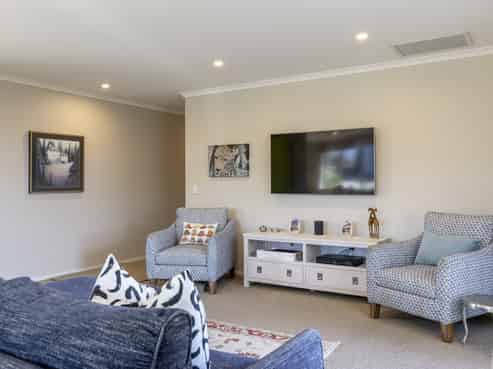 4 Tuhua Close, Wharewaka