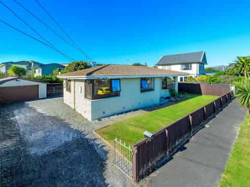 47 Rocking Horse Road, Southshore