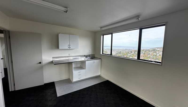 172 Eglinton Road, Mornington