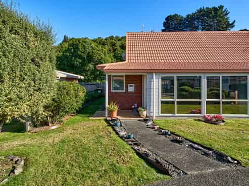 Unit 35/17 Redwood Close, PARAPARAUMU