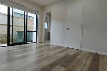 43 Dungloe Avenue, Flat Bush