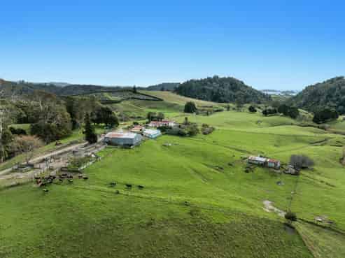 179 and 21 Rankin Road, Waiotahi