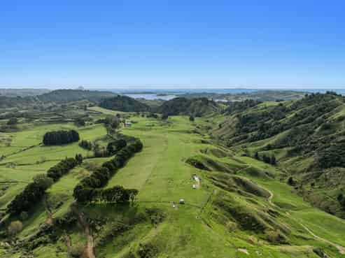 179 and 21 Rankin Road, Waiotahi