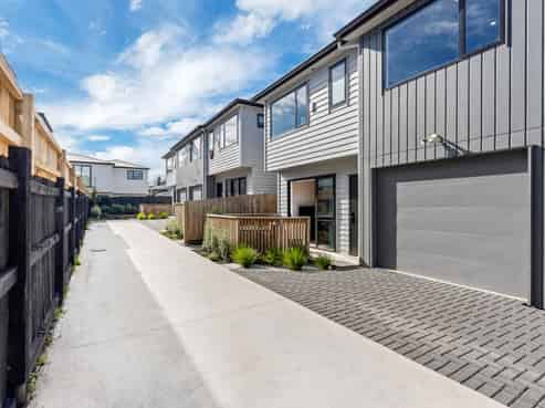 48B Portadown Avenue, Pakuranga Heights