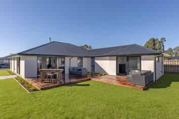 3 Bob Reid Crescent, Darfield