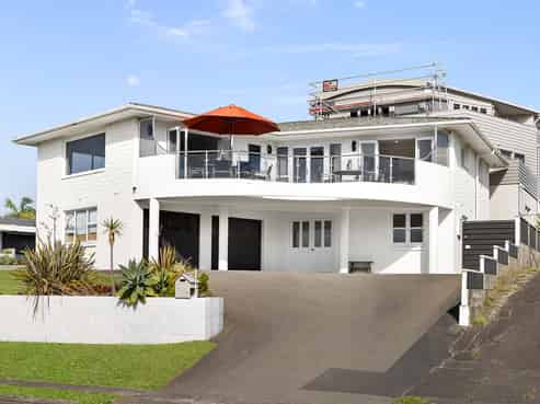 118 Oceanview Road, Mount Maunganui